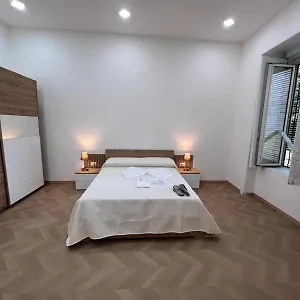 아파트 La Maison De L'italie *