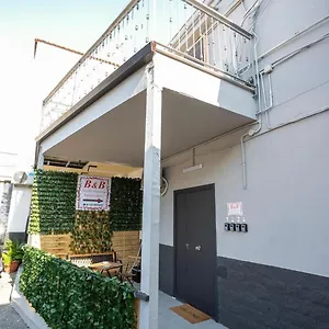 Small Luxury Nocleg ze śniadaniem *
