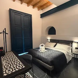 Guest house Volta 70 Naples