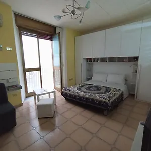 Casa Lia Ai Decumani Apartment *
