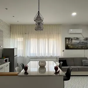 Vera's House Naples