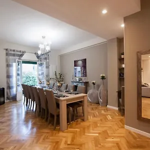 Vomero Grandi Residenze Naples