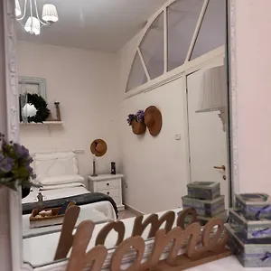 Holiday home Casa Di Miriam Centro Storico Di Naples