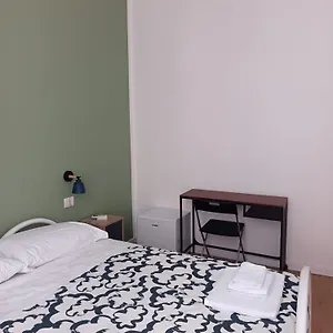 Guest house E Rosaroll *