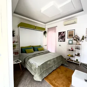 Apartment La Casa Di Roy *