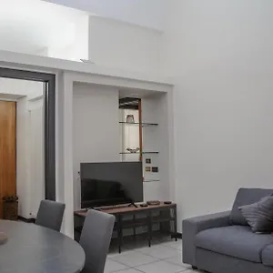 Apartment Don Giovanni A Toledo Naples