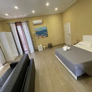Bed & Breakfast Royal Dante Naples