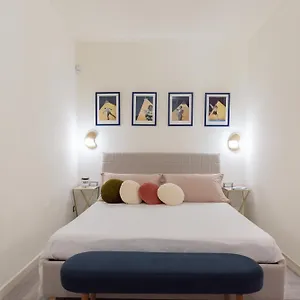 Private Intermezzo Bed & Breakfast Naples