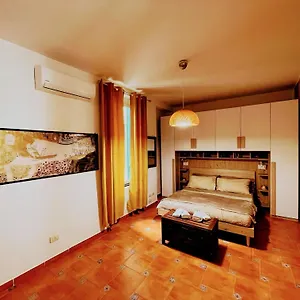 Casa Madre Naples