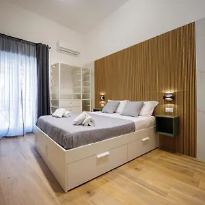 Mike Apartment *