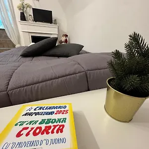 New Generation Chiaia Apartment