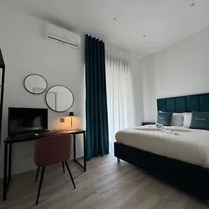 아파트 Isabel House