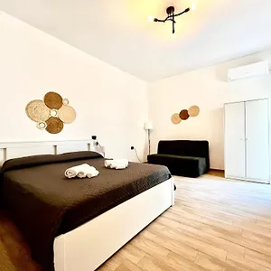 Apartment Casa Di Nonna Nunzia - Piazza Carlo Iii *