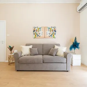 Apartment Stazione-aeroporto Naples