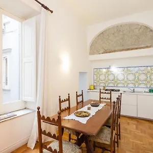 Cavour Art And Museum Flat By Napoliapartments