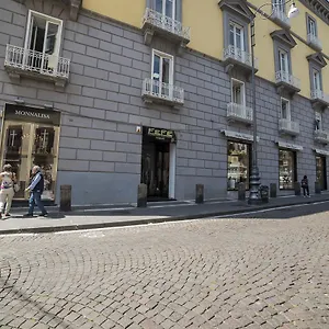 Bed & Breakfast Le Stanze Di Piazza Dei Martiri 5*