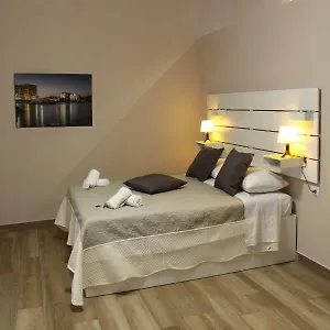 Station Garibaldi Bed & Breakfast