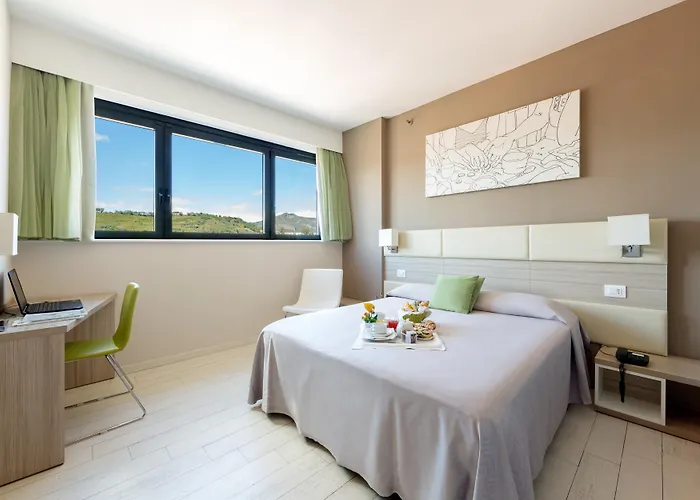 Hotel Cristina Nápoly képek