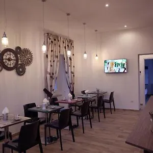 בית הארחה Dimora Diamante Room&breakfast נאפולי