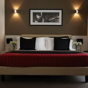 Stelle The Businest 4* Naples