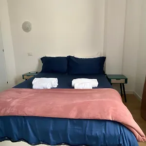 Maison San Gregorio Bed & Breakfast *