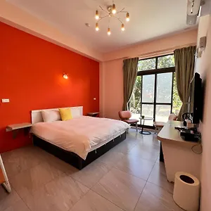 Peninsula Homestay *