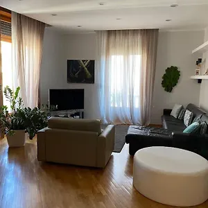 Luxury Penthouse In The Place Of Apartment