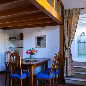 Casa Antica Pizzofalcone Holiday home *
