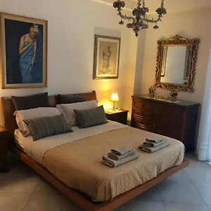 Apartment Super Elegante Centro Con Posto Auto E Wifi Veloce