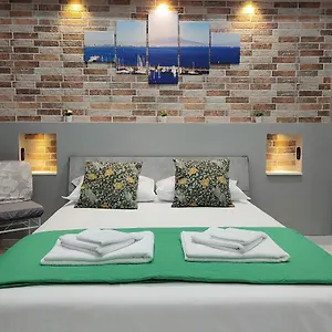 Dream Bed & Breakfast
