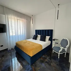 Core E Core Apartment