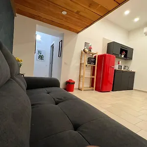Ascensione Apartment *
