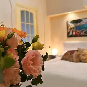 Apartamento Domus Elena - Plebiscito Nápoles