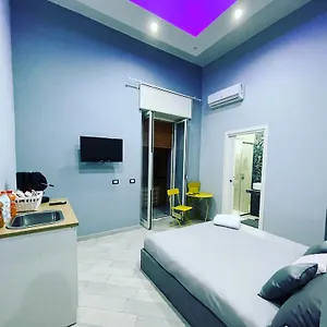 House Limatola 게스트하우스