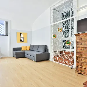 Urban Living In Chiaia - Close To Grenoble Napoli