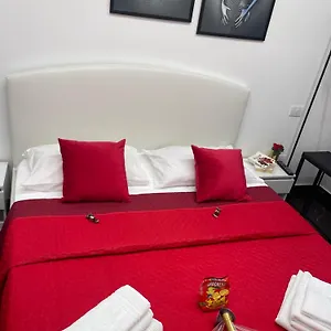 Guest house Lux House Airport Naples