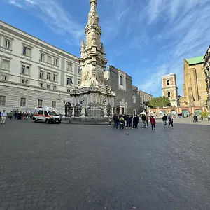 Super Flat Konukevi Napoli