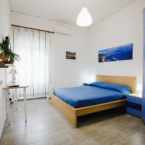Casa Intera In Via Dell Epomeo 175 * Napoli