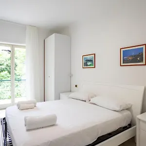 Poggio 54 * Nápoles