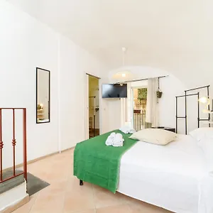 Guest house Toto 1 *