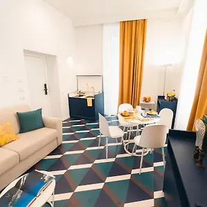 Apartamento Bovio & *