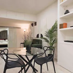 Apartmán The Little House 6 - In The Heart Of *