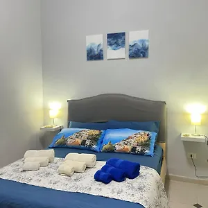 Apartment Zimari *