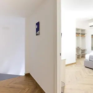 아파트 Pessina 90