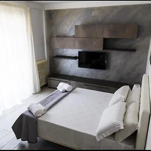 Legami House Penzion Neapol