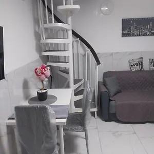 Piccola House *