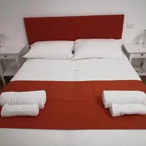 Neapolis Port Bed & Breakfast *