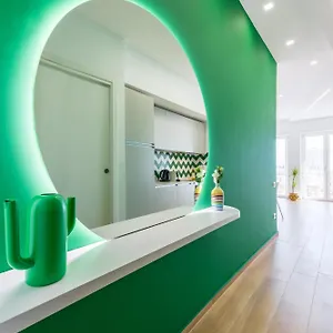 At Twenty-one - New Exclusive Panoramic Views!