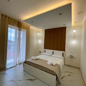 Partenope House 24 נאפולי