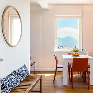 Bellavista Apartment *